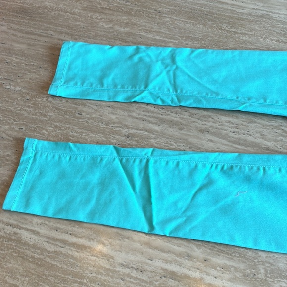 Vero Moda Jeans. Teal Denim. Wonder Jegging. Size 28.  
New with tags. - Picture 7 of 10